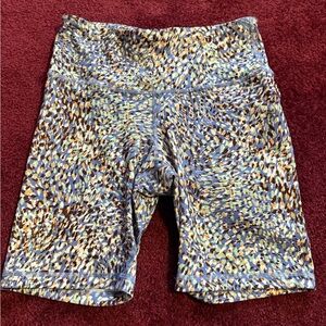 Old navy active multicolor print high rise bike shorts medium M women’s